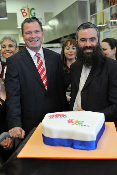 הפתעה: פלסטינים תורמים לחב"ד