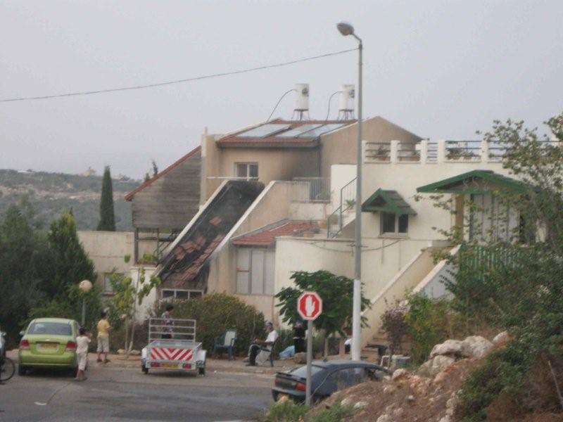 הבית נשרף כליל, ´הזוהר´ נותר שלם