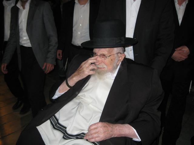 המונים ליוו את רעיית ראש הישיבה