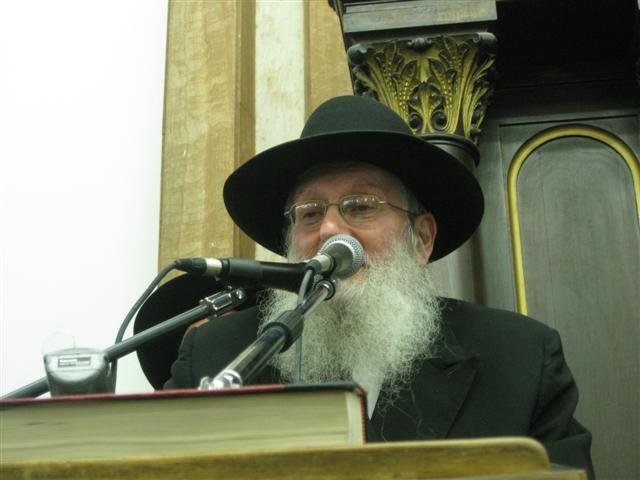 המונים ליוו את רעיית ראש הישיבה