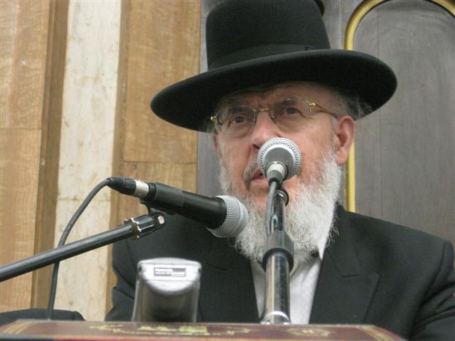 המונים ליוו את רעיית ראש הישיבה