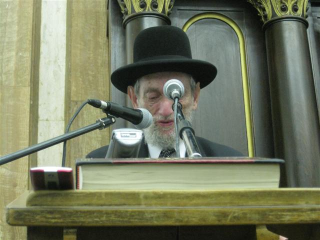 המונים ליוו את רעיית ראש הישיבה