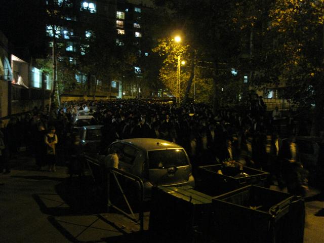 המונים ליוו את רעיית ראש הישיבה