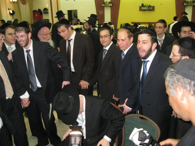 תשמחו על גוטרמן • וידאו, תמונות