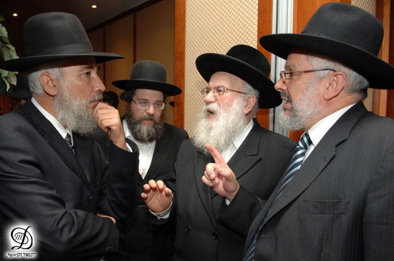 לנדא, בעלזא וחתם-סופר באולם אחד