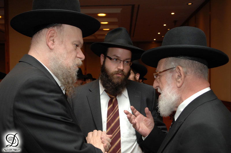 לנדא, בעלזא וחתם-סופר באולם אחד