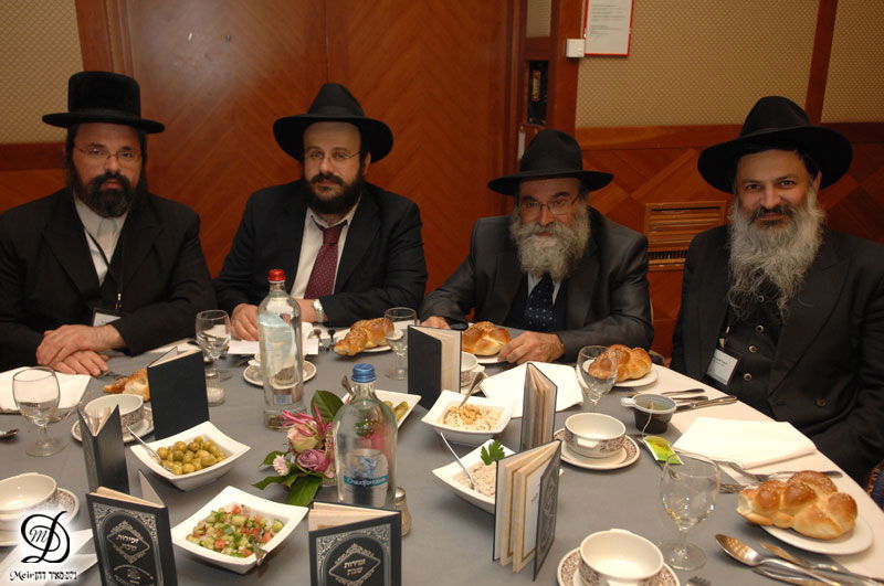 לנדא, בעלזא וחתם-סופר באולם אחד