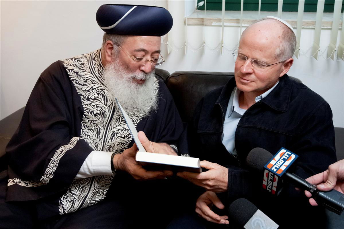 הגר"ש עמאר: "לא מקנא במחליטים"