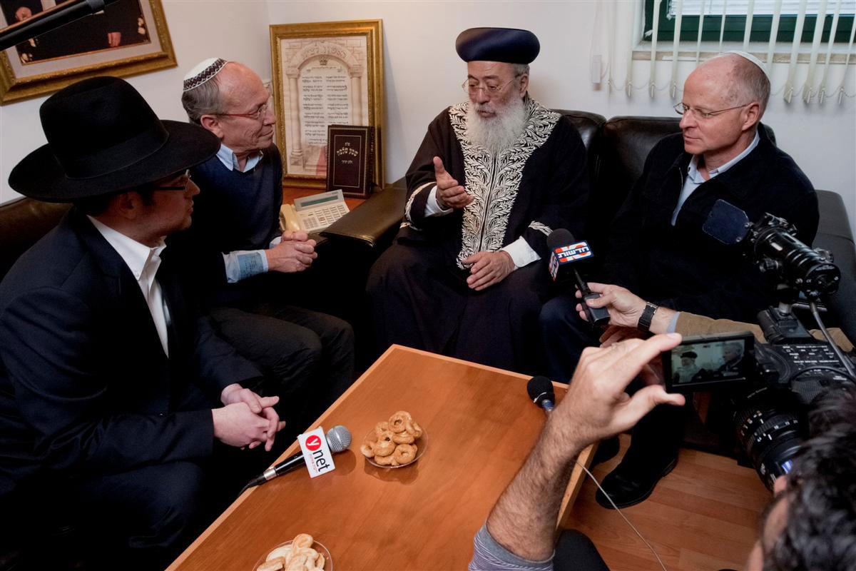 הגר"ש עמאר: "לא מקנא במחליטים"