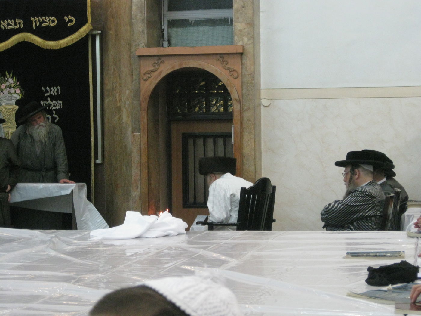 תיעוד: נר חנוכה, נוסח תולדות אהרן