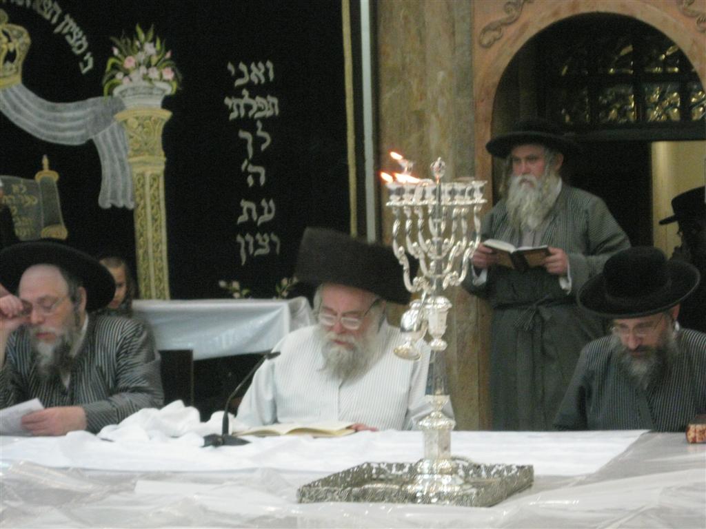 תיעוד: נר חנוכה, נוסח תולדות אהרן