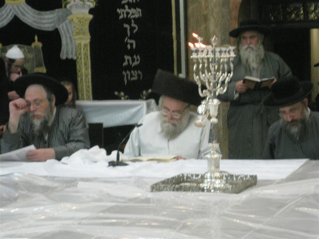 תיעוד: נר חנוכה, נוסח תולדות אהרן