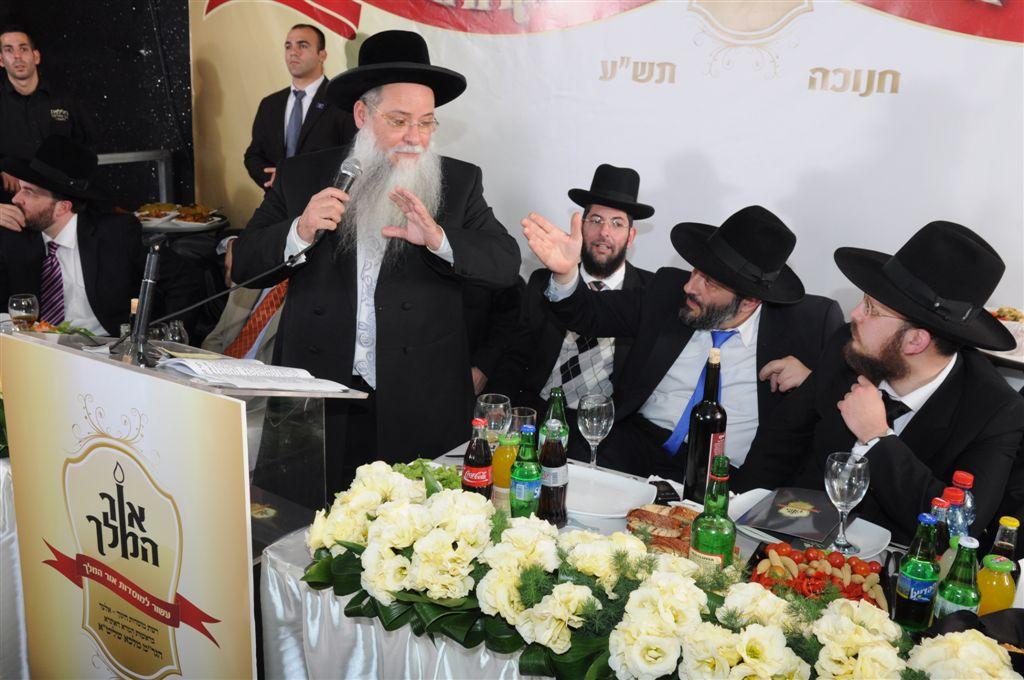 "אפסיק לעזור לספרדים להתקבל אצל האשכנזים"