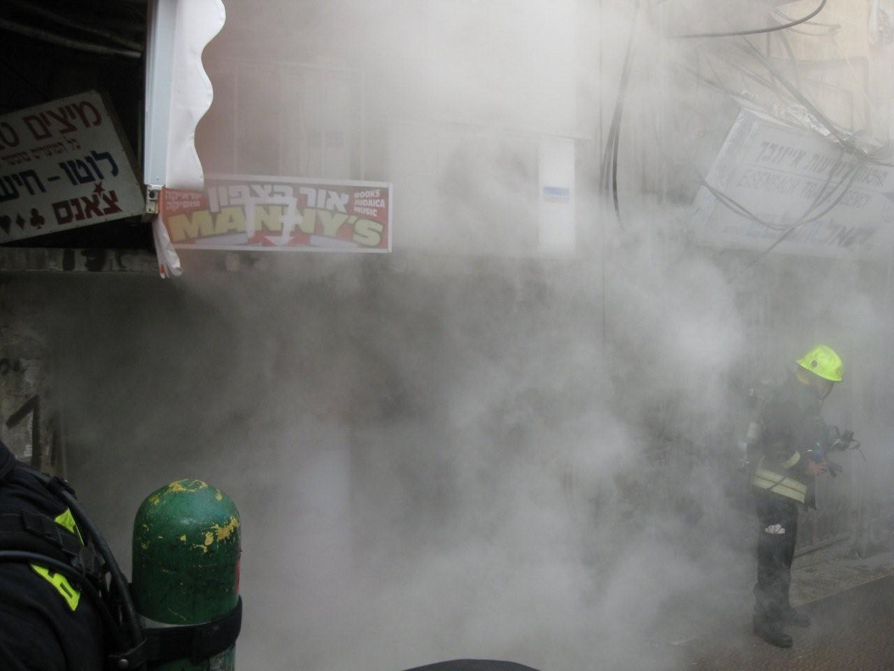 בערב שבת: מאה שערים בערה