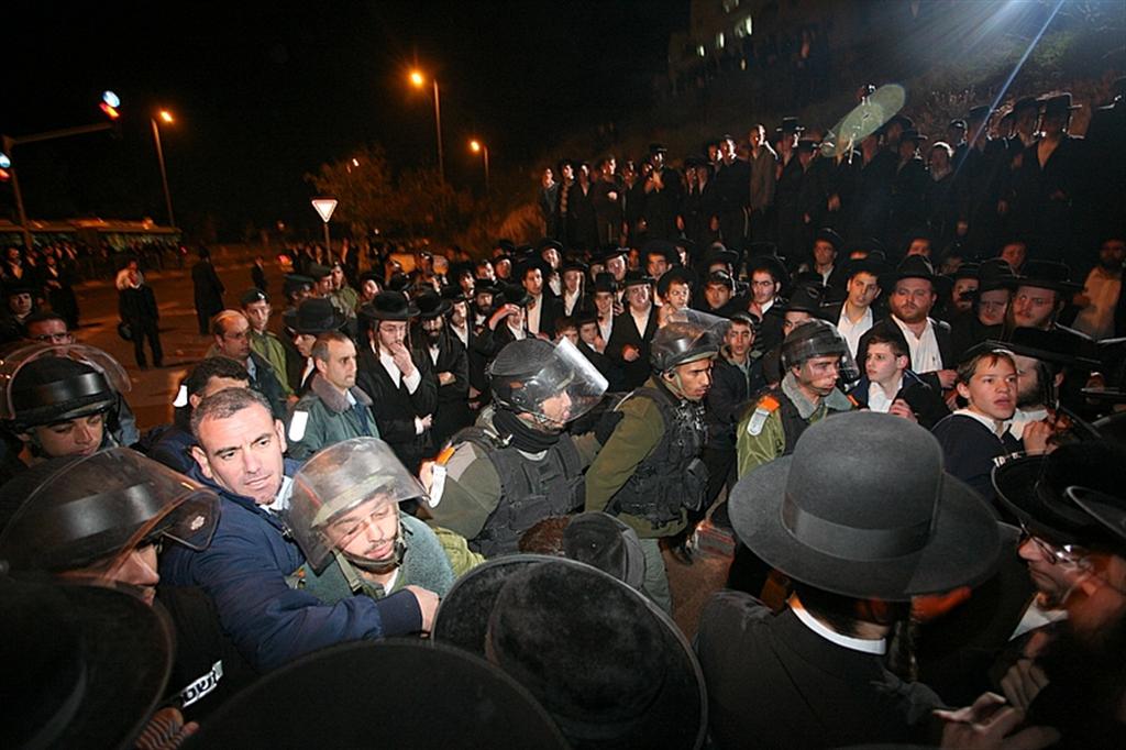 צפו בוידאו: כך הורסים את המאבק על קדושת השבת