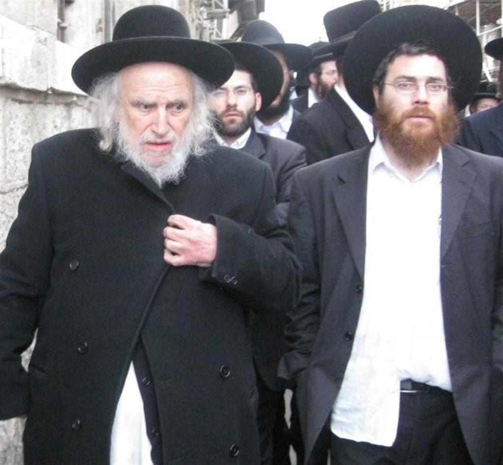 אלפים בהלווית מרן כ"ק האדמו"ר מזוויעהל זצ"ל