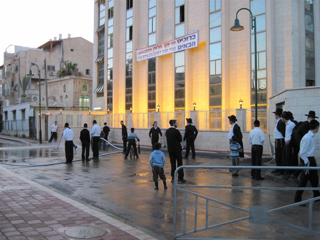 אין דין ואין דיין: הישיבה החליטה לשנות שם הרחוב