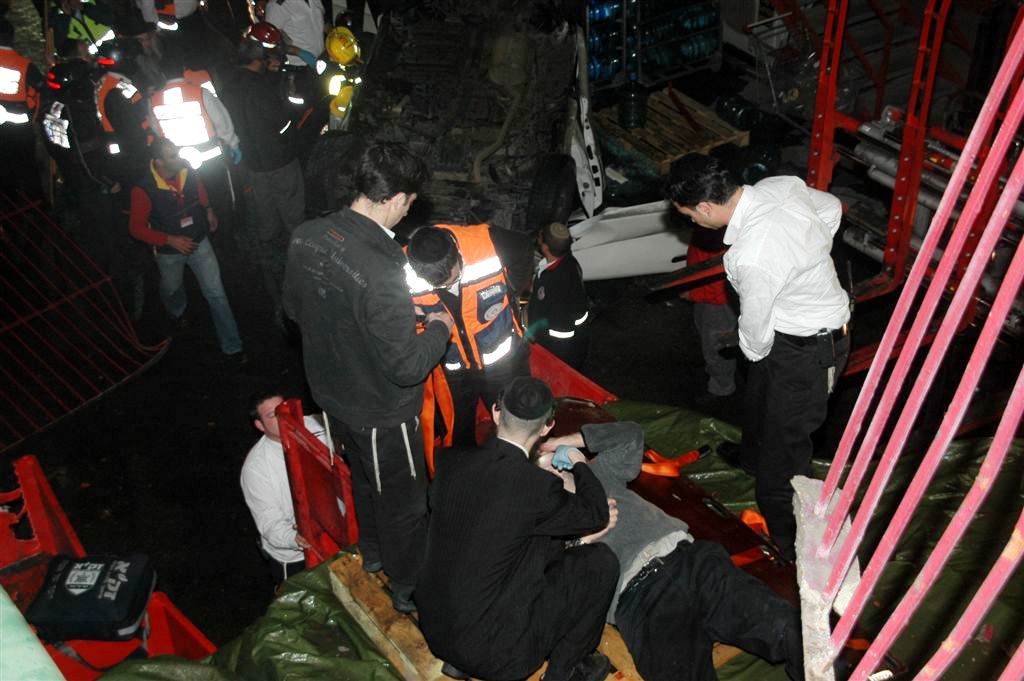 צפו: הרכב עף באויר ונחת בחצר מפעל קוקה קולה