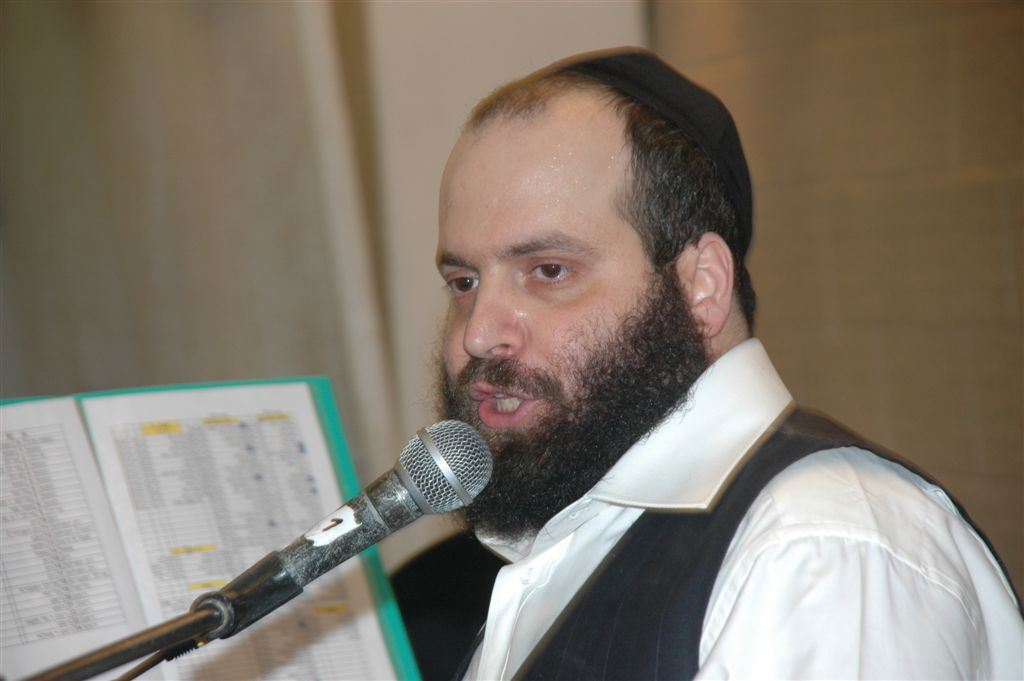 מצלם ושר: יהודה גרובייס מציג את תזמורת "מרקדים"