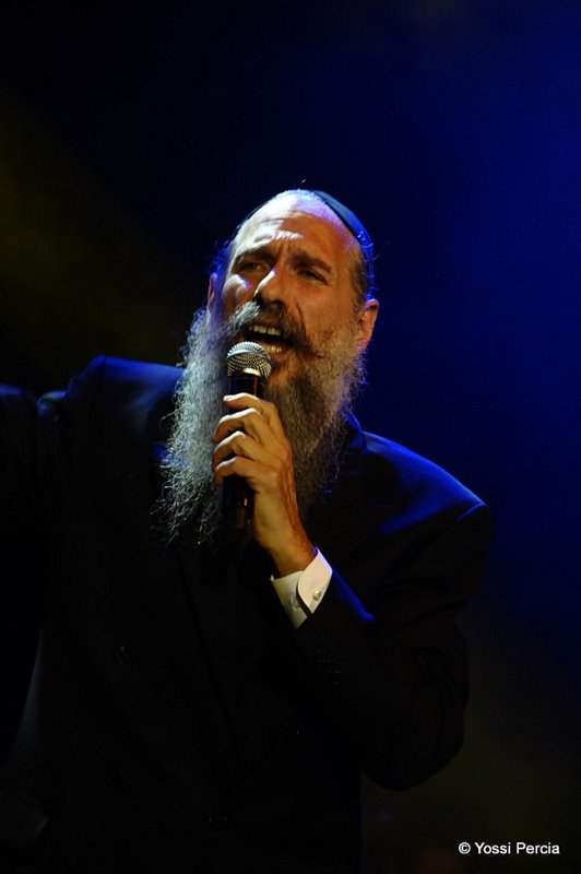 צפו בגלריה: מרדכי בן-דוד במופע הגדול בתל-אביב