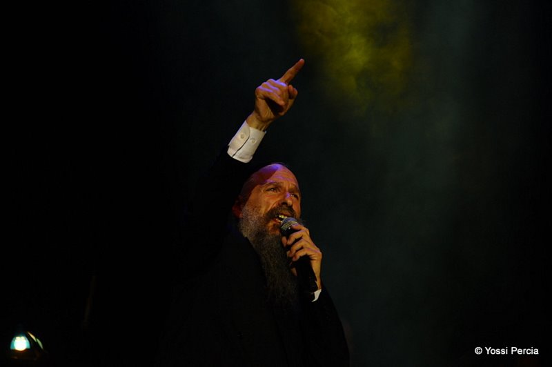 צפו בגלריה: מרדכי בן-דוד במופע הגדול בתל-אביב