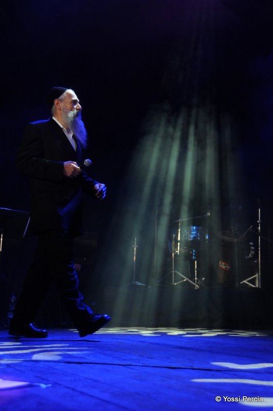 צפו בגלריה: מרדכי בן-דוד במופע הגדול בתל-אביב