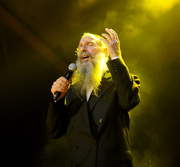 צפו בגלריה: מרדכי בן-דוד במופע הגדול בתל-אביב