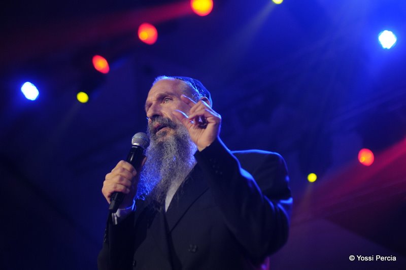 צפו בגלריה: מרדכי בן-דוד במופע הגדול בתל-אביב