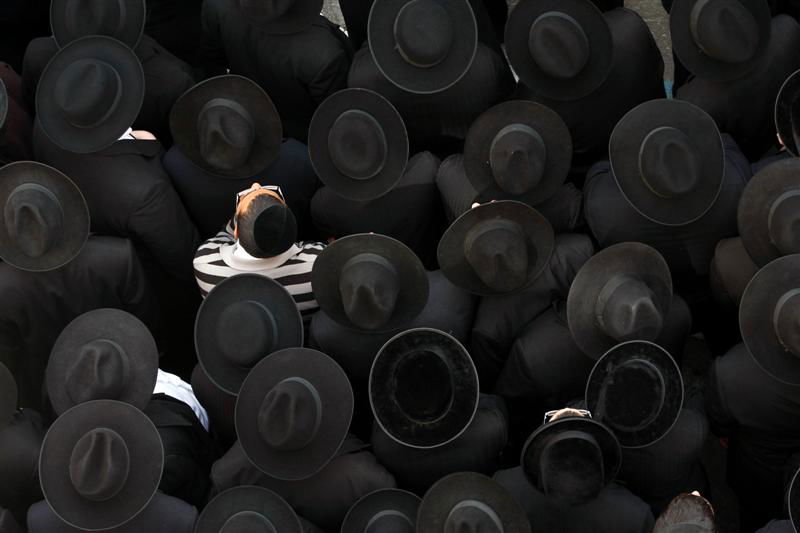 ירושלים נפרדת: אלפים בהלווית הרב מנחם פרוש