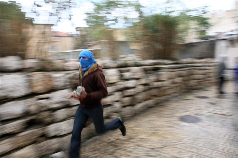 להרוג ולאבד: התפרעויות בהר-הבית, צפו בתמונות