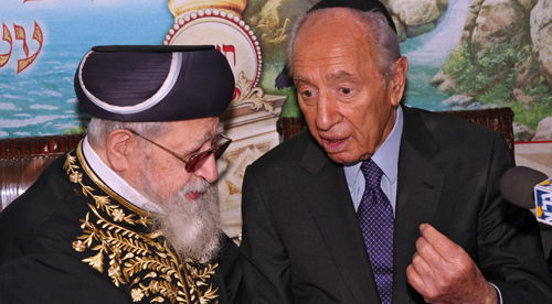 הנשיא עם הגר"ע (צילום ארכיון: פלאש 90)