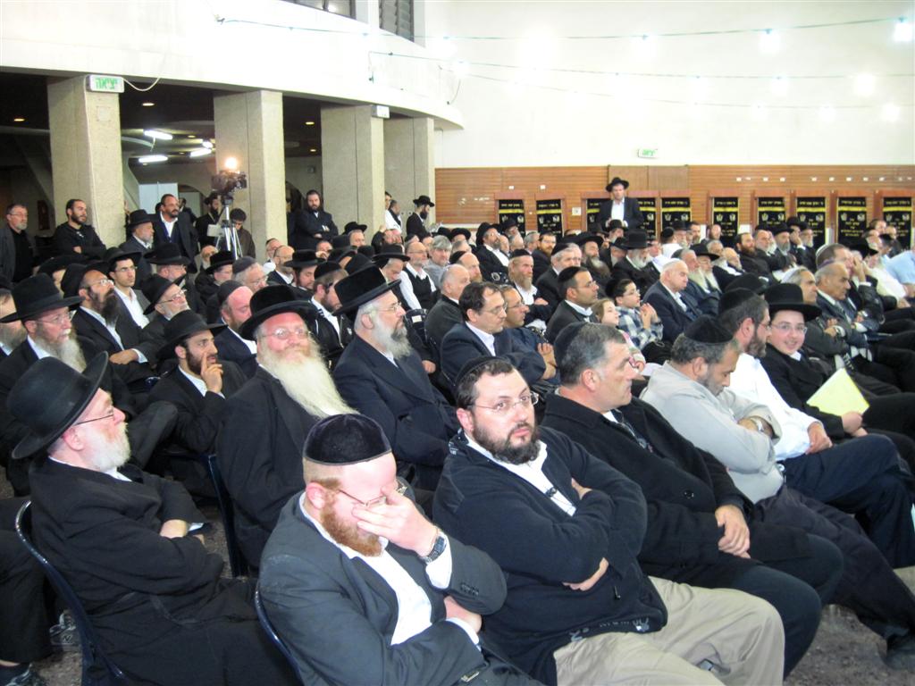 גמ"ח זק"א השיק עם חברה קדישא תל-אביב שרות חדש לאבלים