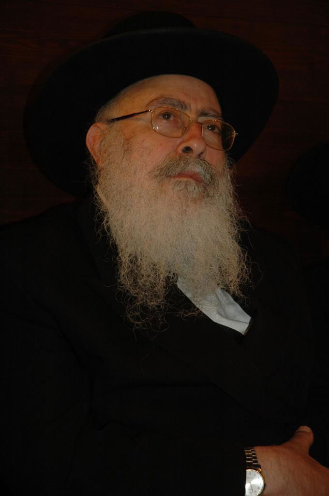 גלריית ענק: חונכים בית-כנסת במצרים