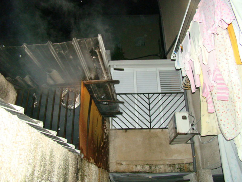 מאפיה עלתה באש בבני ברק; הבעלים התמוטט