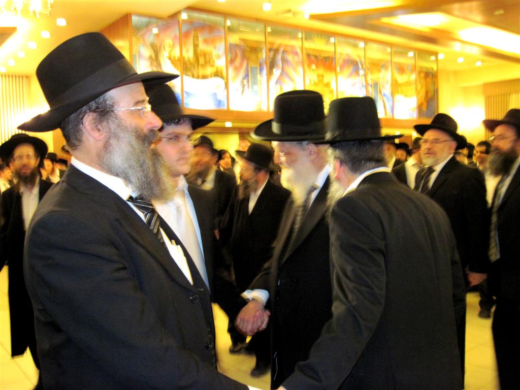 חתונת נכד הרב יוסף כהן יו"ר אירגון החסד ´חסדי נעמי´