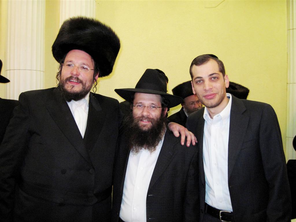 עם עיתון 'בקהילה'