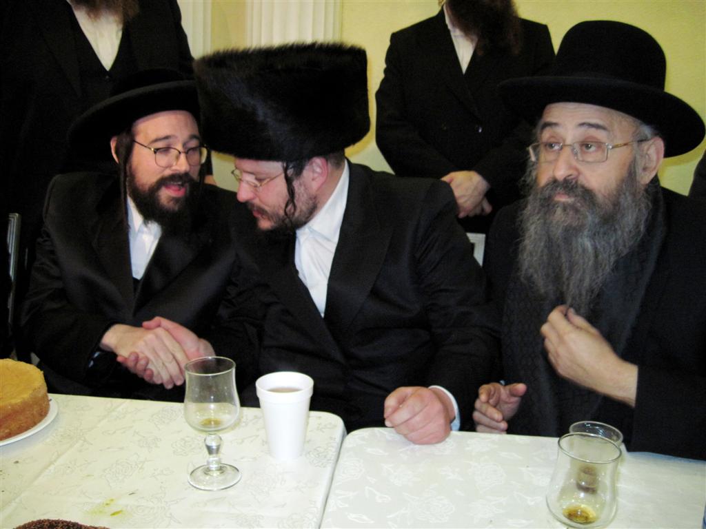 מימין הרב ליזרזון יו"ר החינוך העצמאי