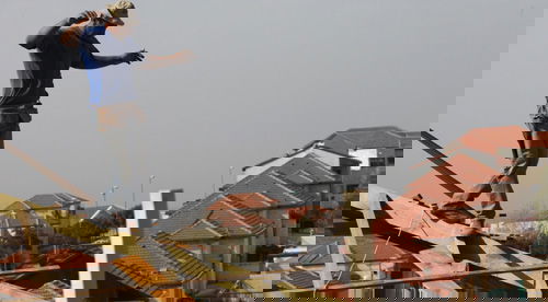 בלשים לרגע: לפני הקניה, ערכו מעקב על הקבלן