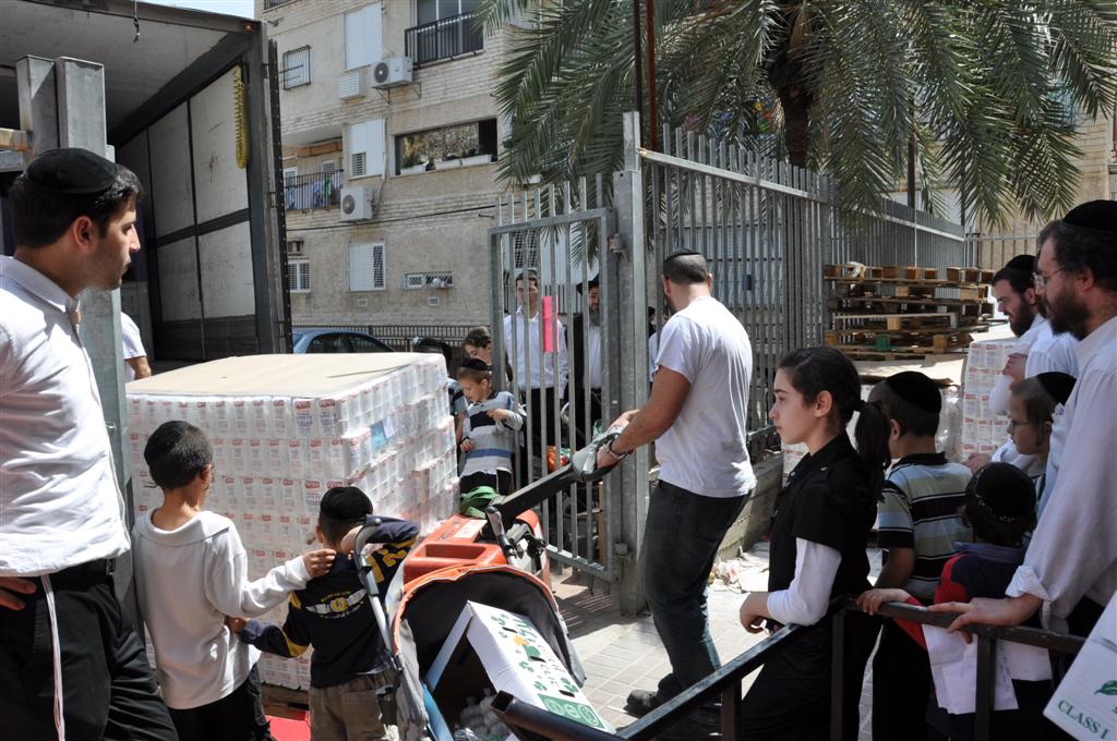 מחמם את הלב: ערב פסח, בני-ברק