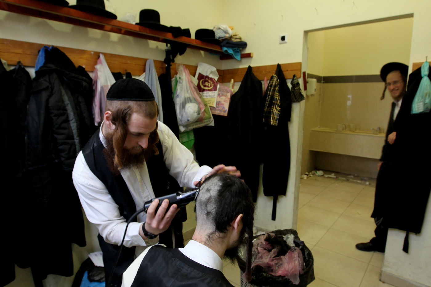 תמונות: "שהיו מספרים" בבני-ברק