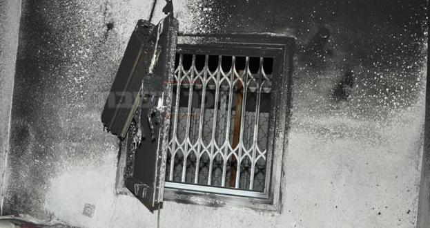 הדירה, הלילה