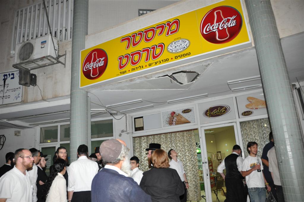 ההורים יצאו לטיול, בנם בן ה-10 נפל ממרפסת הבית