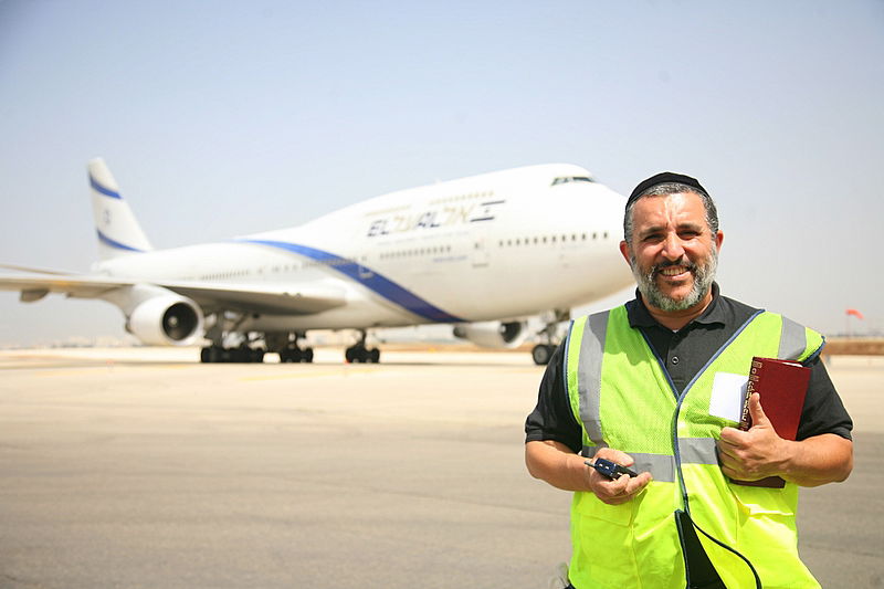 עבודה חרדית: גם לומדים, גם עובדים ● מדור חדש