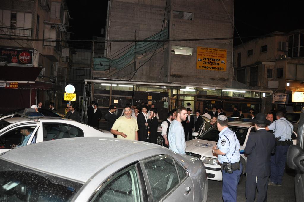 ליל שישי בבני-ברק: סערה בסיר צ´ולנט. צפו בתמונות