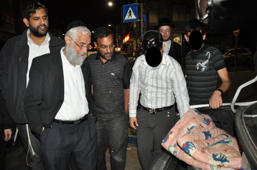 ליל שישי בבני-ברק: סערה בסיר צ´ולנט. צפו בתמונות