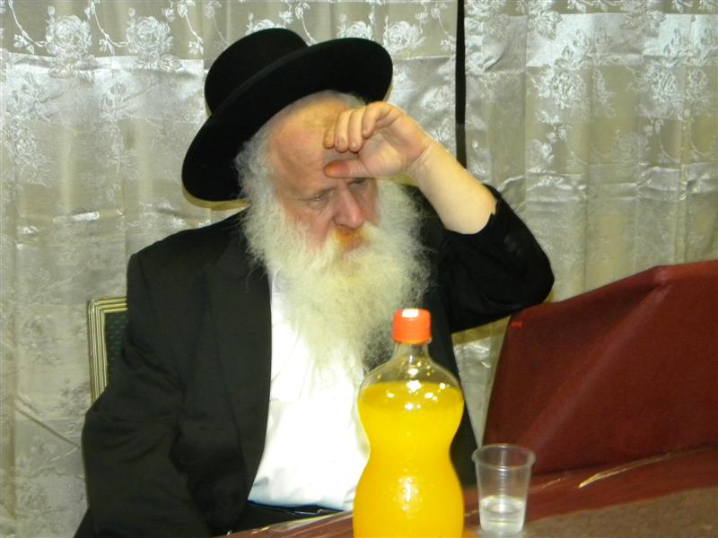 אורח במודיעין-עלית: הרב של כפר-חב"ד