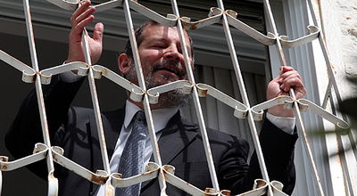 לופוליאנסקי, בביתו