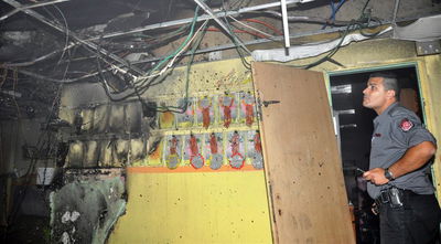 השריפה, הערב