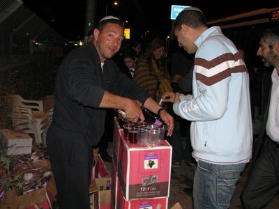 צפו בתמונות ראשונות: רבבות במירון