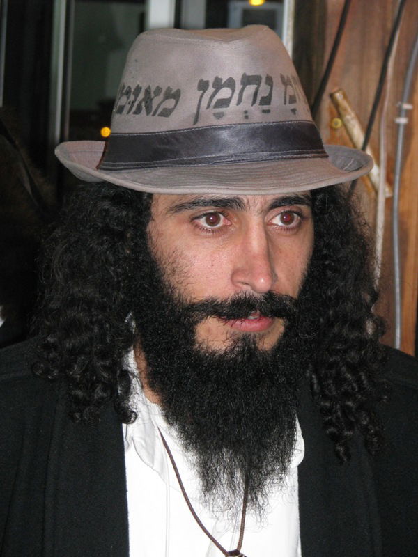 צפו בתמונות ראשונות: רבבות במירון